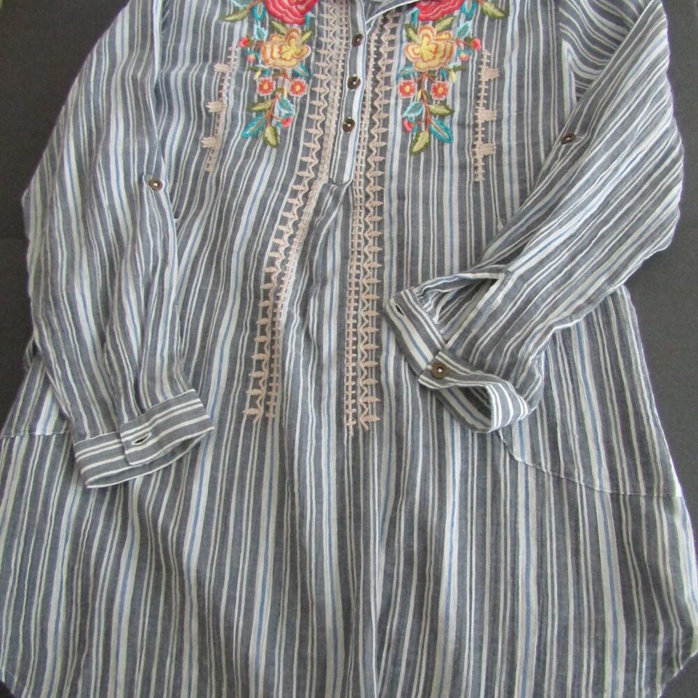 Karyn Seo Dress / Tunic Top  Women's Medium  Embroidered Stripe NWOT